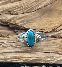 Sterling Silver Ring w/ Kingman Turquoise size 5