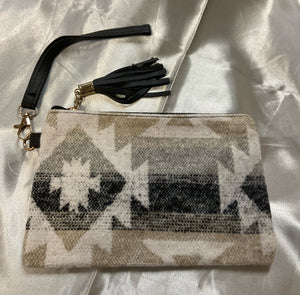 5x8 Native Print Wristlet