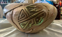 Navajo Pottery Maded by Leroy Kaye