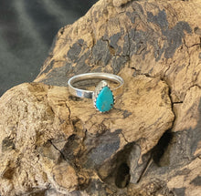 Kingman Turquoise Sterling Silver Ring (Size 5.5)