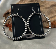 Navajo Pearl Earrings