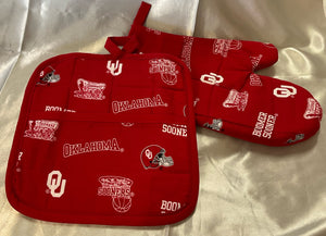 Handmade oven mit and potholder set