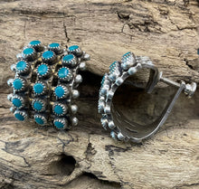 Vintage Sterling Silver w/Turquoise Screw-Back Earrings