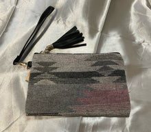 5x8 Native Print Wristlet