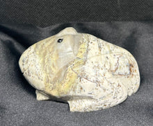 Spotted Serpentine Frog Carving