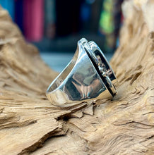 Sterling Silver Men’s Ring w/ Kingman Turquoise size 10
