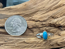 Sterling Silver Ring w/ Kingman Turquoise size 5.5