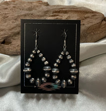 Navajo Pearl Earrings