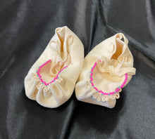 Beaded & Pucker Baby Moccasins
