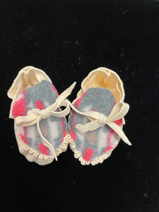 Beaded & Pucker Baby Moccasins