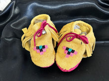 Beaded & Pucker Baby Moccasins