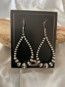 Navajo Pearl Earrings
