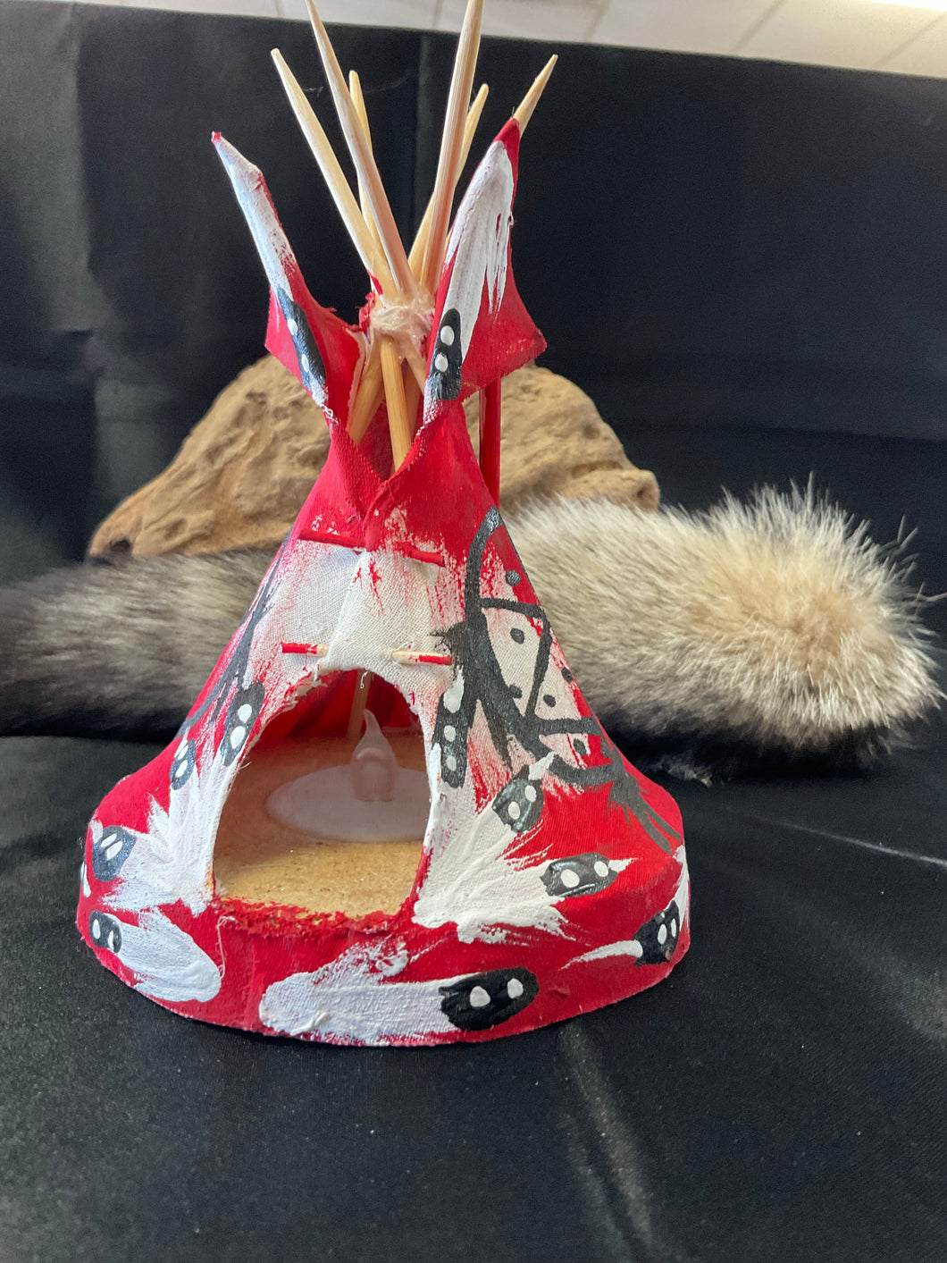 Tee-Pee Light