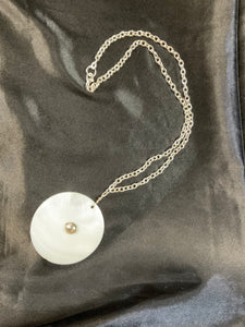 Chain Necklace With Shell Charm