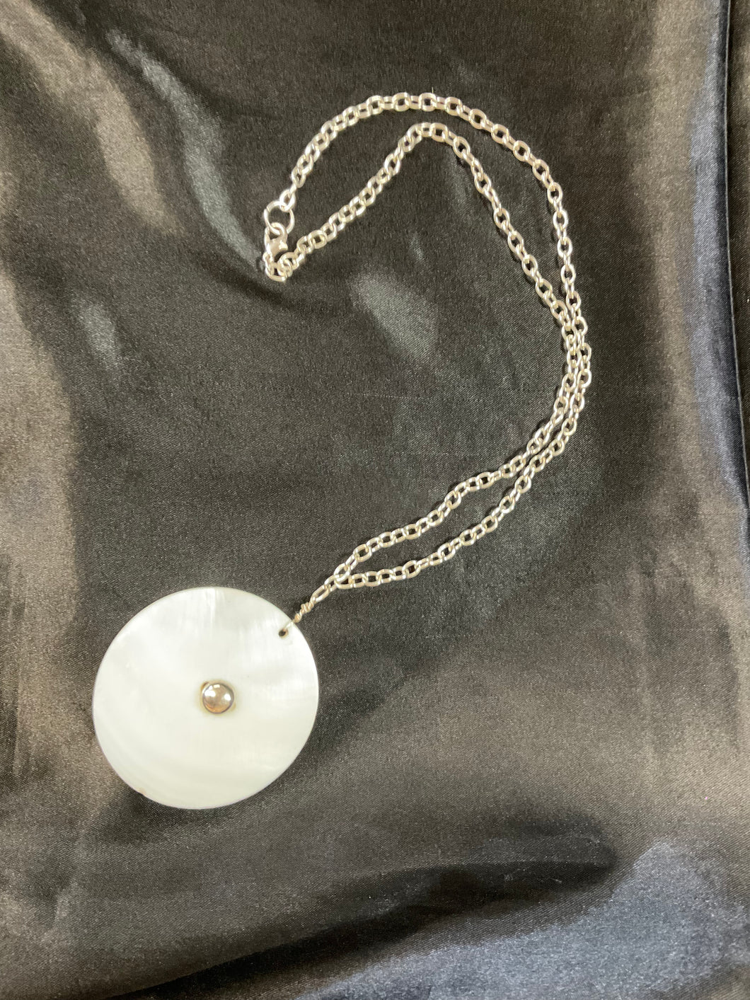 Chain Necklace With Shell Charm