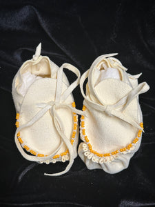 Beaded & Pucker Baby Moccasins